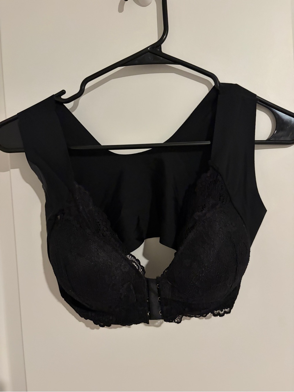 Black Front-Closure Lace Support Bra - Women Intimates & Sleepwear